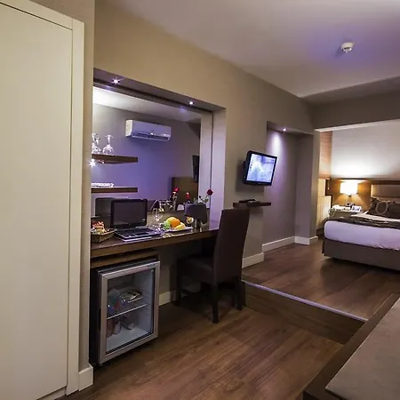 Hotel The New Zeybek