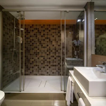 The New Zeybek Hotel