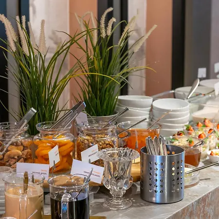 The New Zeybek Hotel