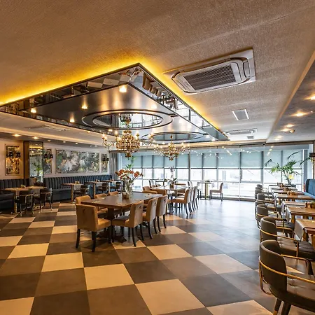 The New Zeybek 3* Izmir