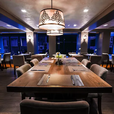 The New Zeybek Hotel İzmir