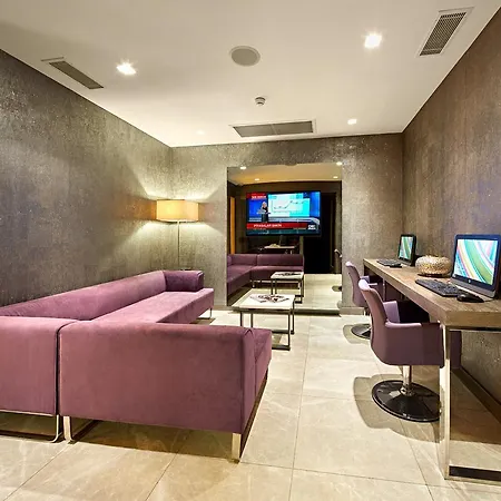 Hotel The New Zeybek 3*