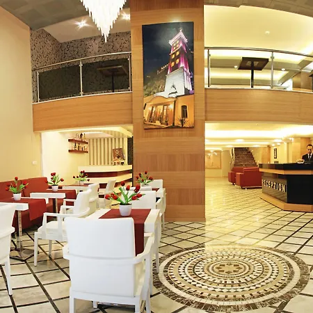 Hotel The New Zeybek 3*