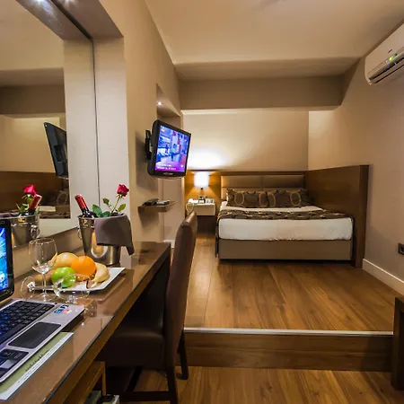 The New Zeybek Hotel Esmirna