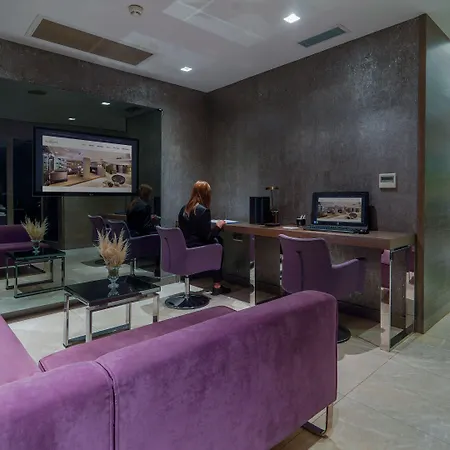 Hotel The New Zeybek