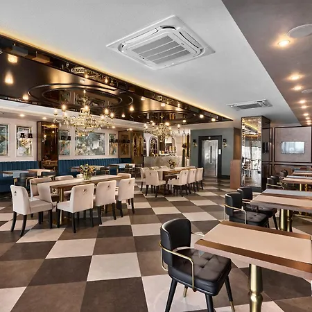 Hotel The New Zeybek 3*