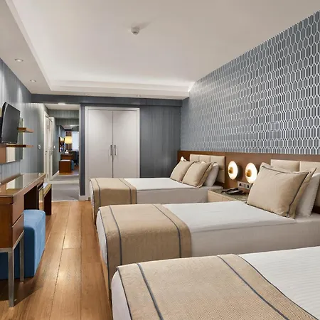 Hotel The New Zeybek