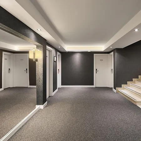 Otel The New Zeybek