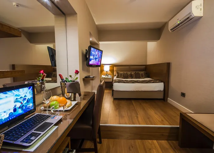 The New Zeybek Otel İzmir