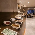 酒店 The New Zeybek 3*