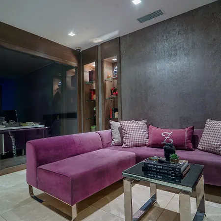 The New Zeybek 3* イズミル