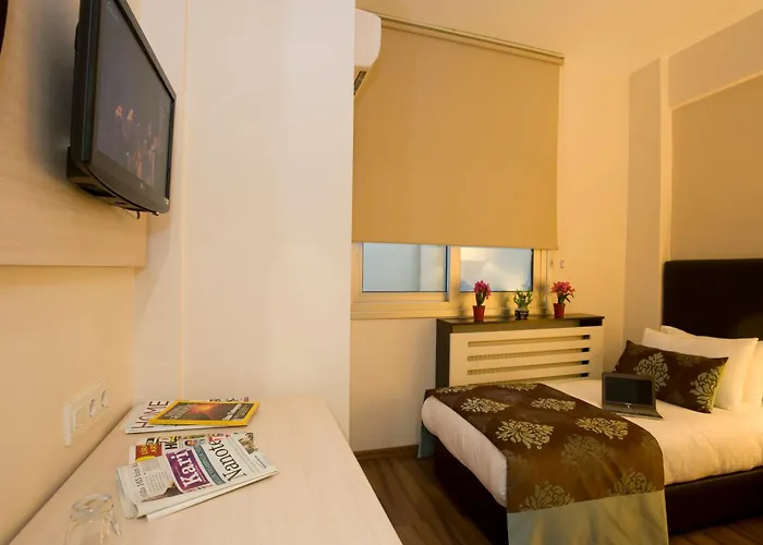 The New Zeybek Hotel İzmir