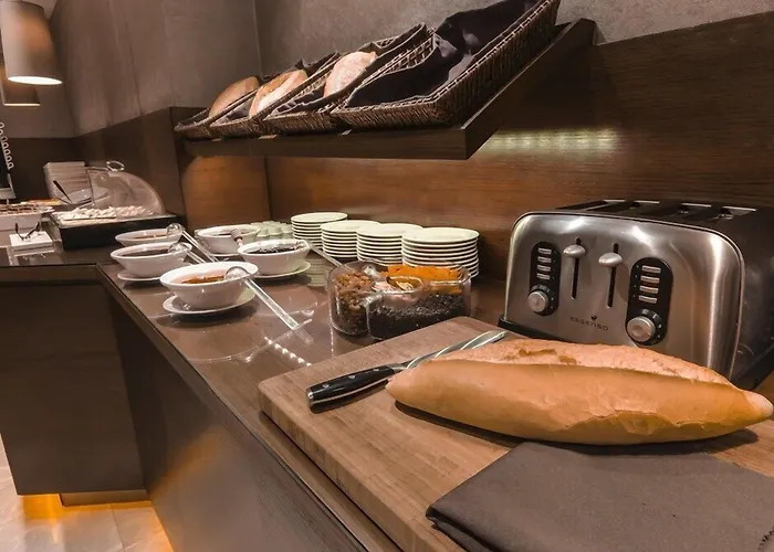 The New Zeybek Hotel